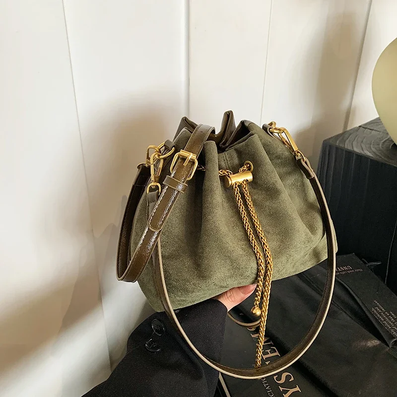 Tas Selempang Wanita Bahan Sue - Women Bags Zara ulasan dan harga