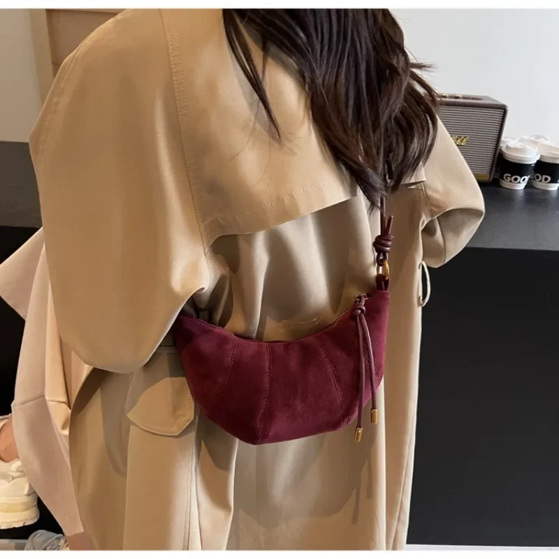 Tas bahu 2024 bahan beludru, t - Women Bags Zara ulasan dan harga